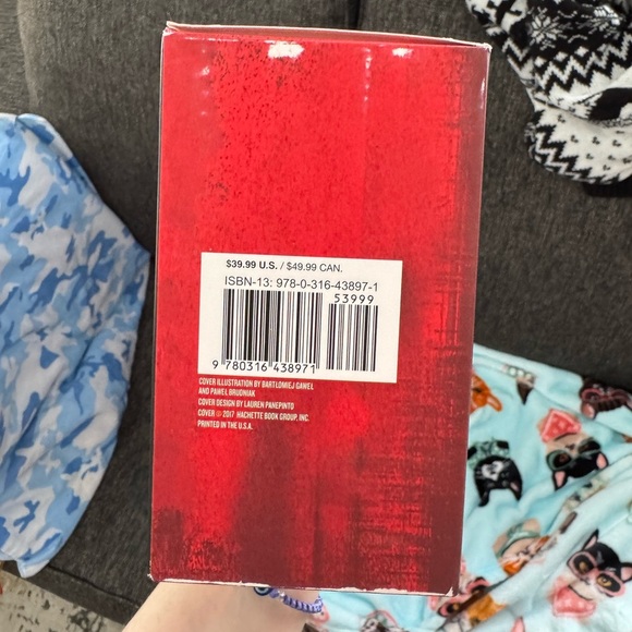 The Witcher Book Series Set - Red Covers - Picture 4 of 4